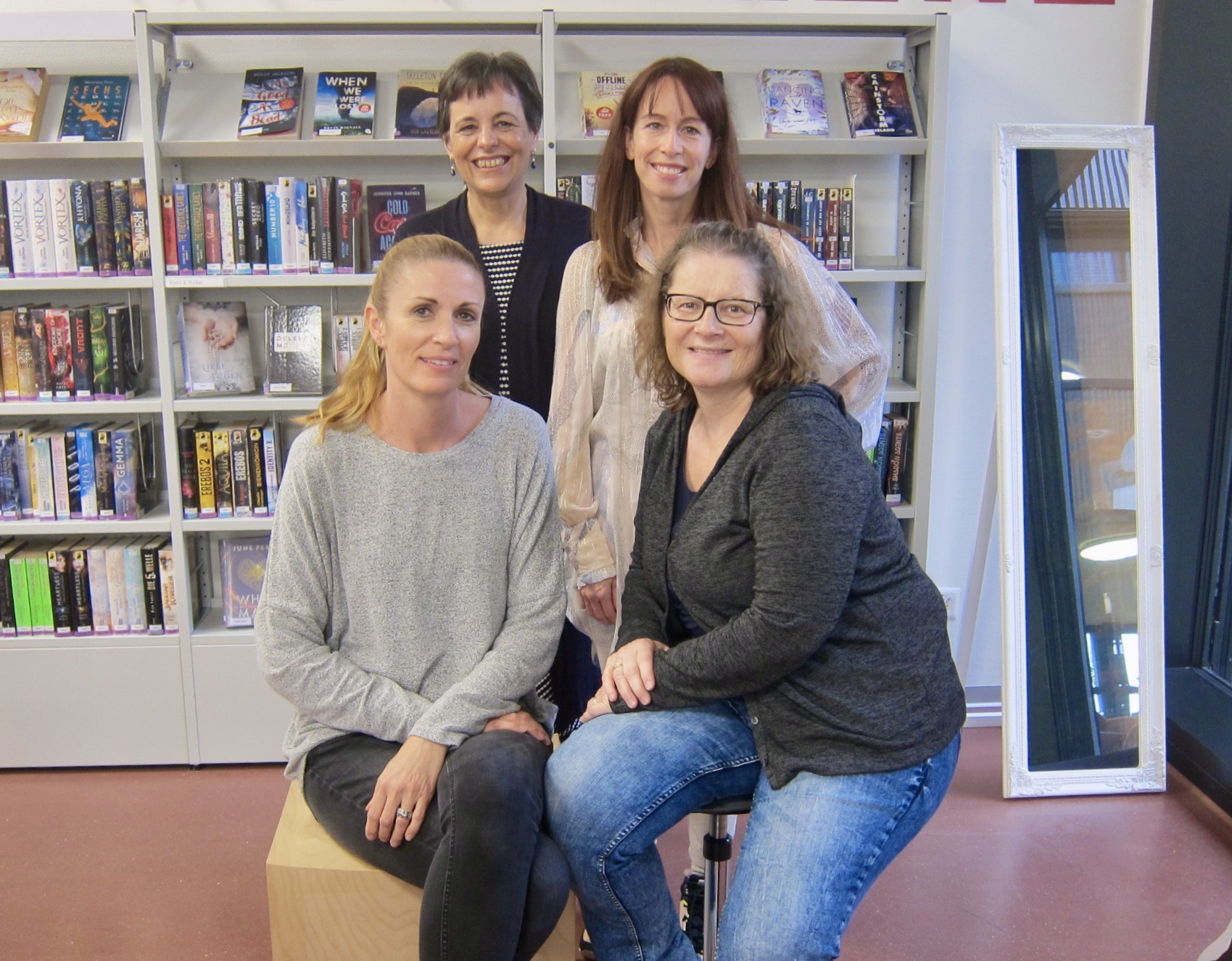 Team-der-Bibliothek_Wettswil